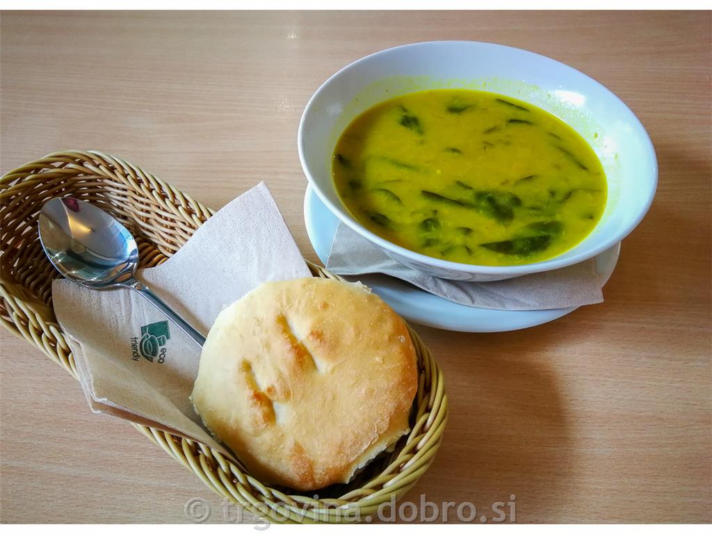 Juha, kokosova z lečo